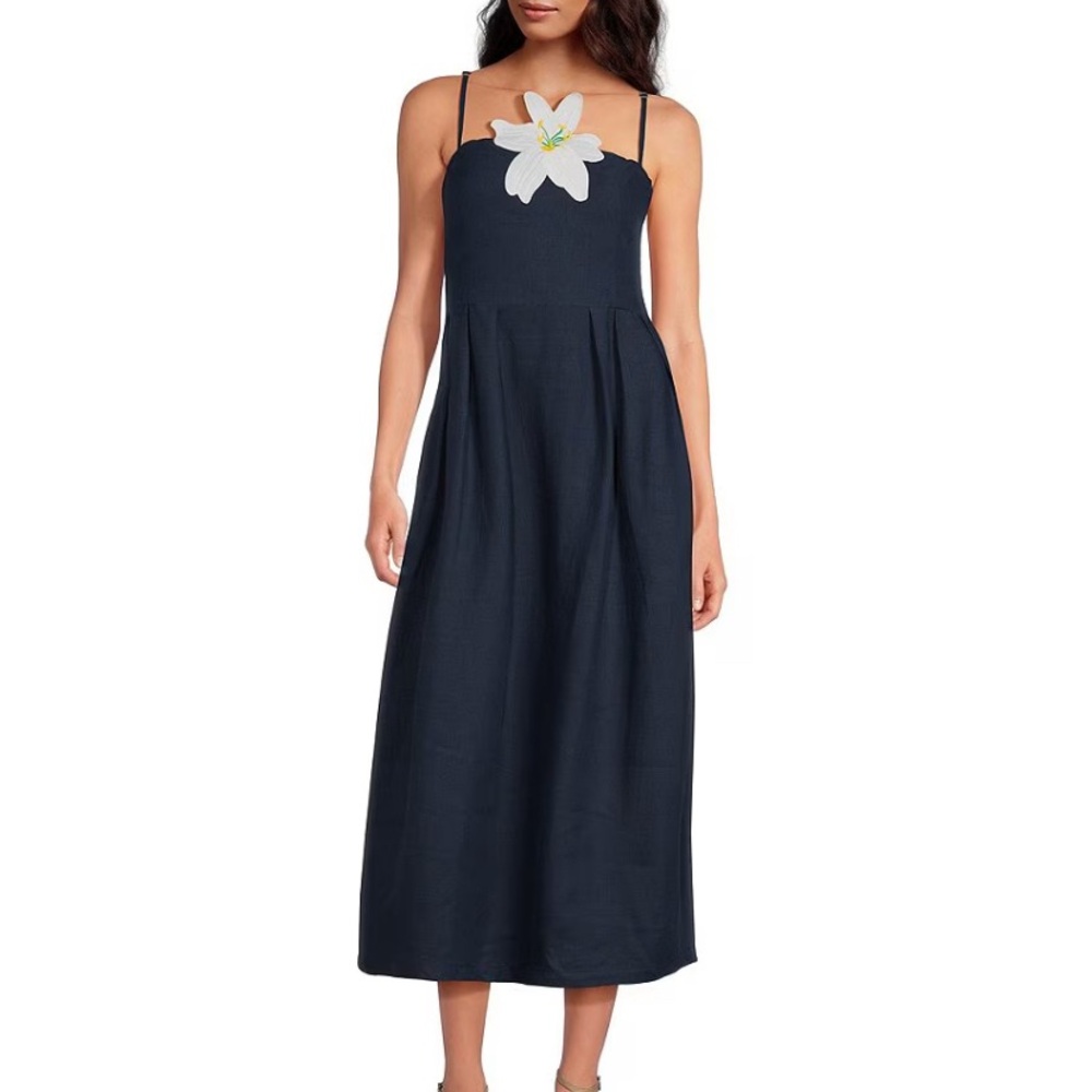 NWT Fanm Mon LORR LINEN LATRICE DRESS Navy Flower Embroidered
Pleated Pockets